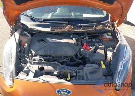 2018 Ford Fiesta St z USA, uszkodzony, nr VIN 3FADP4GX7JM143779